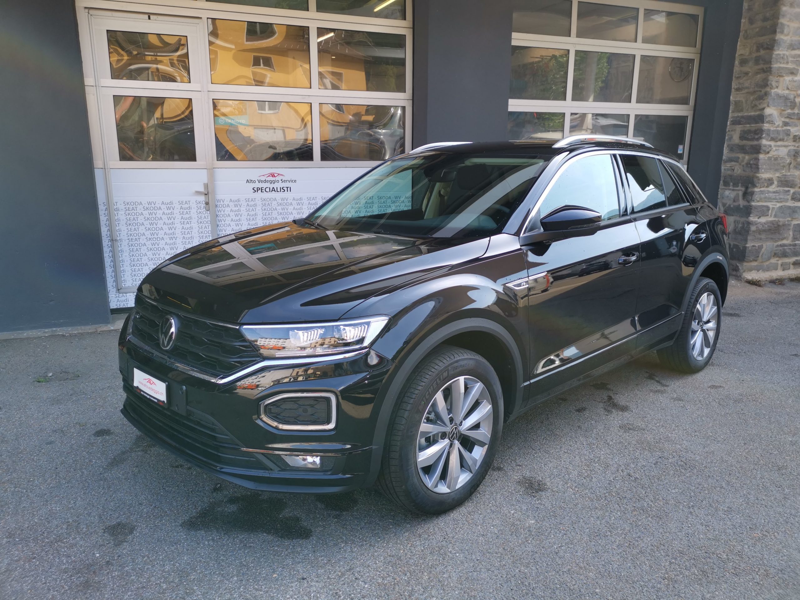 Nuovo Km 0 VW T-Roc 1.5 TSI EVO R-Line DSG