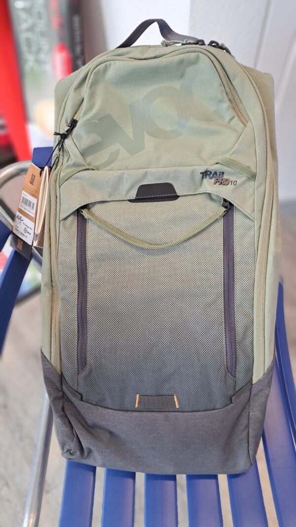 Zaino EVOC Trail Pro 10