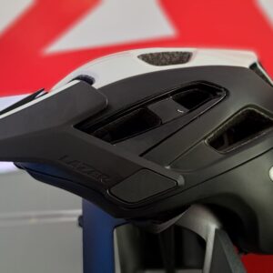 CASCO LAZER MTB JAKAL MIPS